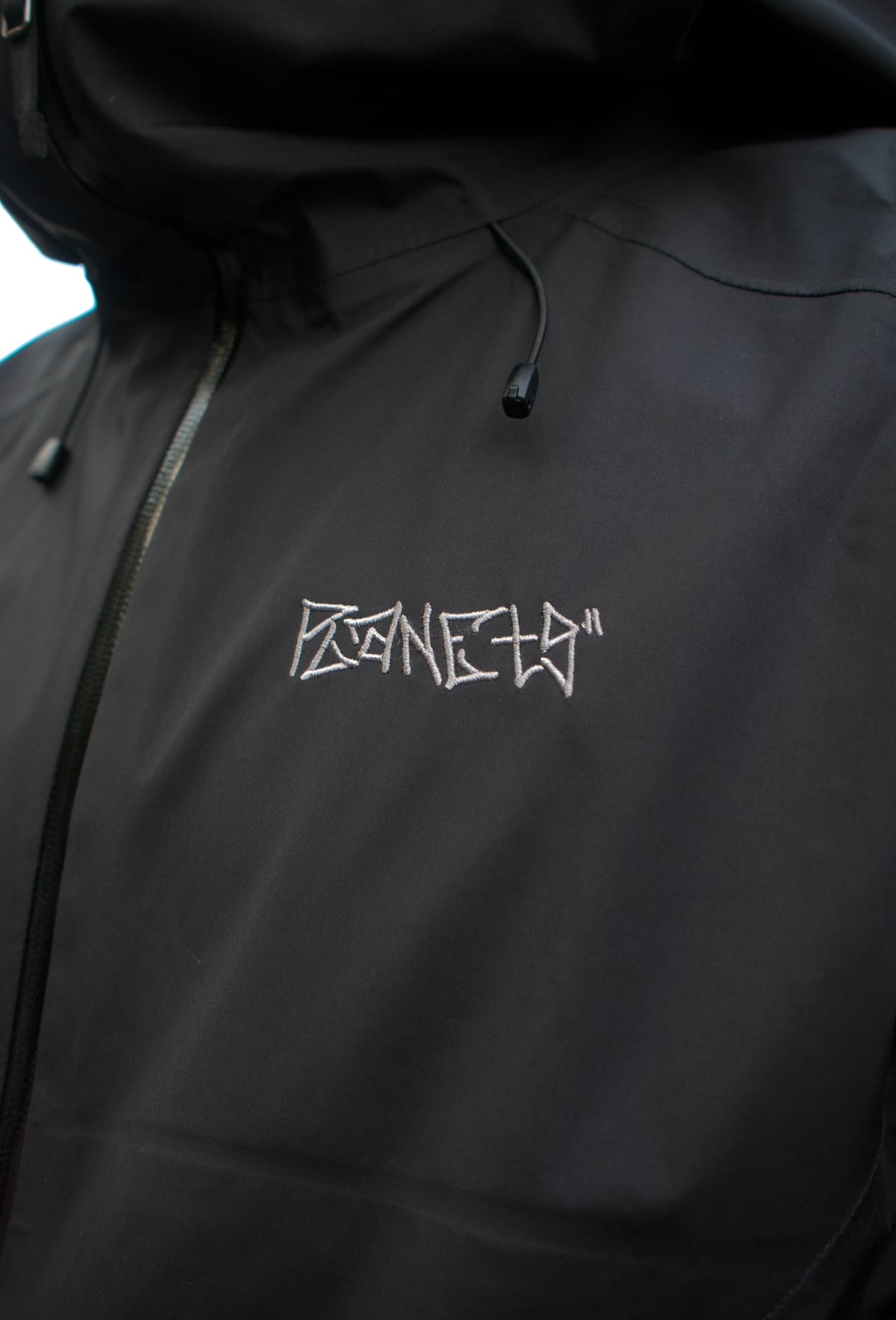 RAIN JACKET V2